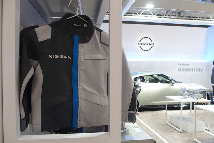 日産ブースの様子。