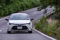 1.2リッター直4ターボエンジン搭載車には「エコ」「ノーマル」「スポーツ」の3段階から選べるドライブモードセレクトが備わっている。