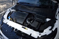 「インジニウム」エンジンは、ジャガー・ランドローバーが10億ポンド(約1500億円)を投じて建設した、英バーミンガム近郊の工場で生産される。