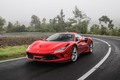 『CAR GRAPHIC』2019年12月号発売　V8フェラーリの傑作「F8トリブート」を試す