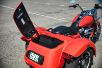 第1回:流行のメーカーカスタムや巨大な三輪バイクにも試乗!輸入バイク チョイ乗りリポート(前編)の画像