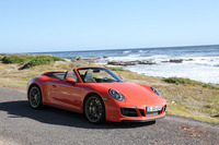 「911 GTS」には、「クーペ」や「タルガ」のほか、「カブリオレ」(写真)もラインナップされる。