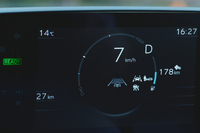 スバルがSUVタイプの新型EV「ソルテラ」を発表 2022年年央までの市場投入を予定の画像