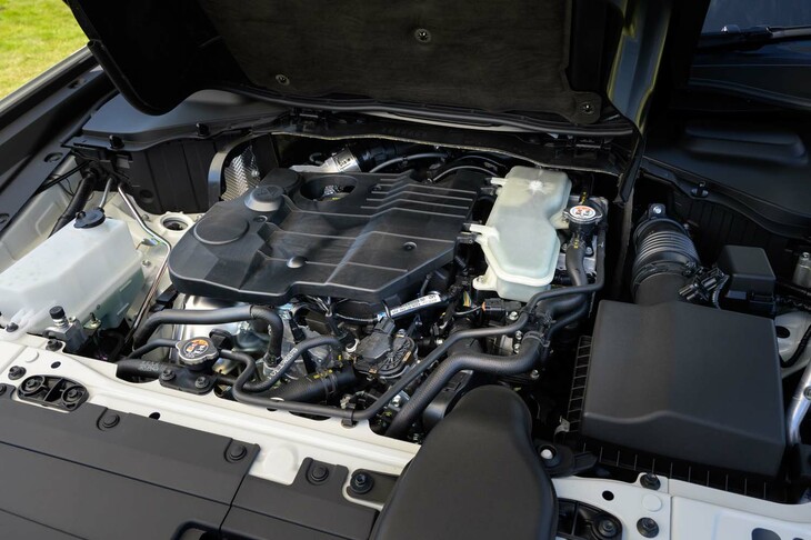 マツダCX-80 XD Sパッケージ(3.3リッターディーゼルターボエンジン)