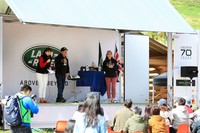 ステージではトークショーやランドローバーにまつわるクイズなどが行われ、大いに盛り上がっていた。