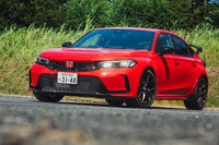 ホンダ・シビック タイプRレーシングブラックパッケージ