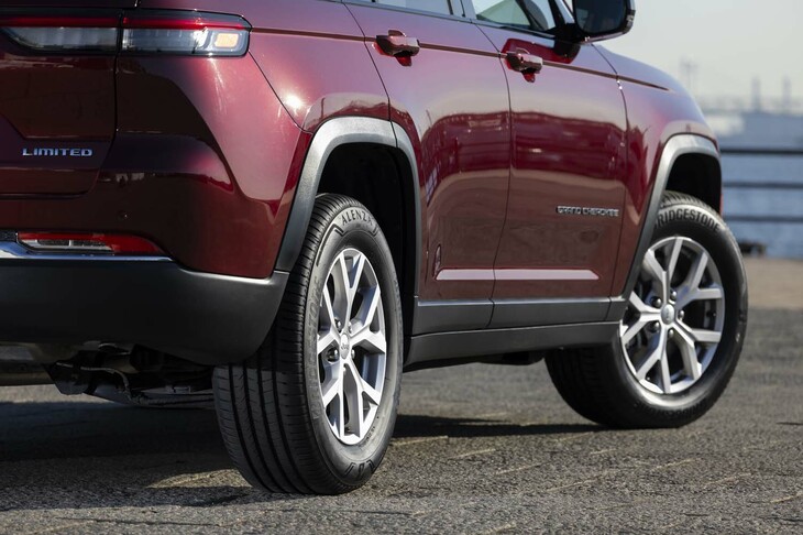 より重く、高性能なSUVが登場している今だからこそ、オンロードでもSUV専用設計のタイヤが求められるのだ。