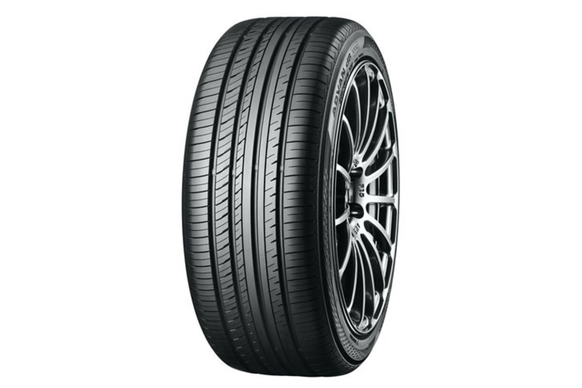 ヨコハマ史上最高の静粛性”をうたう「ADVAN dB V552」登場 【ニュース