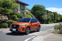 日産キックスX ツートーンインテリアエディション