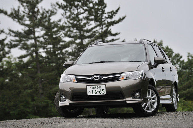 【スペック】全長×全幅×全高=4360×1695×1505mm/ホイールベース=2600mm/車重=1140kg/駆動方式=FF/1.5リッター直4DOHC16バルブ(109ps/6000rpm、13.9kgm/4800rpm)/価格=183万円(テスト車=218万2223円)