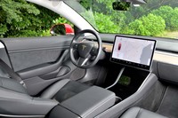 テスラ・モデル3(前編)の画像