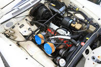 SUキャブレターが2基装備された「B20B」型1986cc直4 OHVエンジン。「120」シリーズに同エンジンが採用されたのは、モデルライフも終盤の1968年になってからだった。