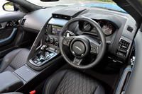 ジャガーFタイプSVRクーペ(前編)の画像