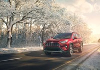 【ニューヨークショー2018】トヨタ、新型「RAV4」を世界初披露の画像