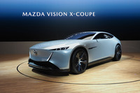 「マツダ・ビジョンXクーペ」のボディーサイズは、全長×全幅×全高=5050×1995×1480mm、ホイールベース3080mm。