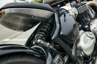 第1回:流行のメーカーカスタムや巨大な三輪バイクにも試乗!輸入バイク チョイ乗りリポート(前編)の画像