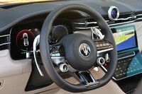 輸入車チョイ乗りリポート 第3回:かわいい子にはドライブさせよの画像