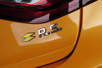 「ルノー・メガーヌ」にファン待望の高性能モデル「ルノースポール」登場の画像