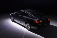 ホンダが新型「インサイト」の情報をホームページで先行公開の画像