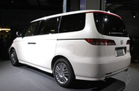 ホンダの新型ミニバン「エリシオン」デビュー!の画像