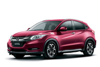 ボディーカラーは「ルージュアメジストメタリック」。