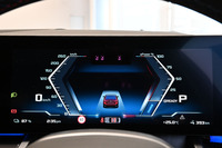 新型「BMW 5シリーズ」が日本上陸 BEVの「i5」と4気筒エンジン車のみをラインナップの画像