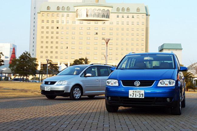 【スペック】GLi(前):全長×全幅×全高=4390×1795×1660mm/ホイールベース=2675mm/車重=1600kg/駆動方式=FF/2リッター直4DOHC16バルブ(150ps/6000rpm、20.4kgm/3500rpm)/車両本体価格=313万9500円(テスト車=同じ)