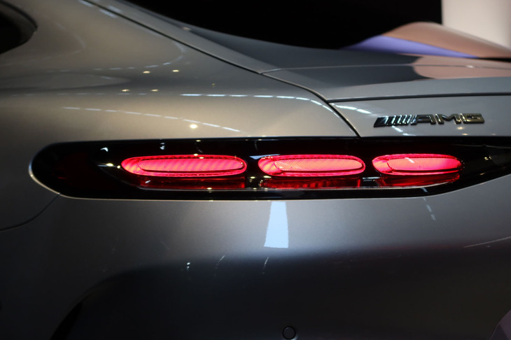 メルセデスAMG GT63 4MATIC+ クーペ(リアコンビランプ)