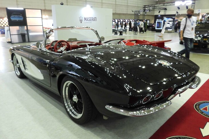 シボレー・コルベット スティングレイ ロードスター(1961年)/Walter Wolf Racing