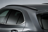 「レクサスUX」の特別仕様車“Fスポーツ スタイルブルー”発売の画像