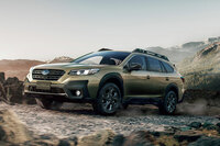 「スバル・レガシィ アウトバック」の最低地上高は、社内測定値で213mmと、競合車種のなかでもボルボと並んでトップレベルとなっている。