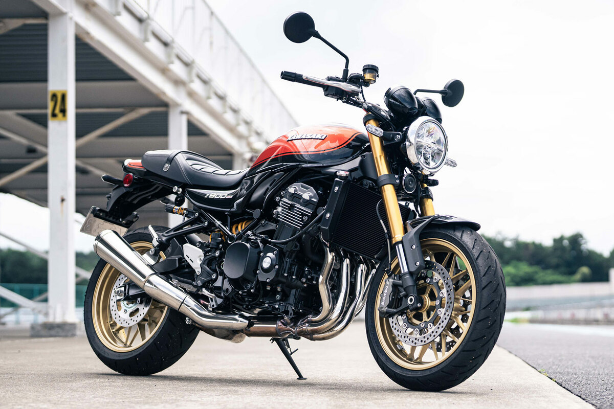 カワサキZ900RSブラックボールエディション（6MT）／Z900RS SE（6MT