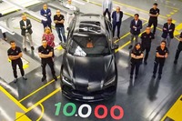成功のカギは“ホカン”にあり!? スーパーSUV「ランボルギーニ・ウルス」はどうしてこんなに売れるのか?