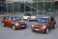 独BMW、MINIを一部改良