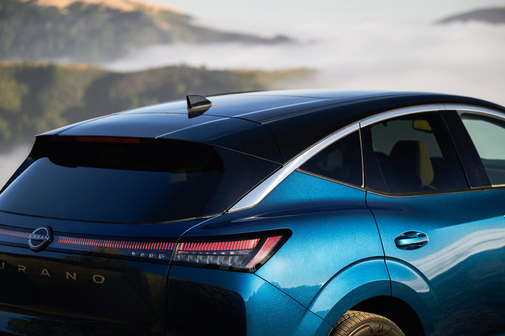 日産ムラーノ(リアまわり)