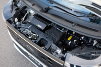 新型「ルークス ハイウェイスターGターボ プロパイロットエディション」に搭載される0.66リッター直3 ターボエンジンは、最高出力64PS/5600rpm、最大トルク100N・m/2400-4000rpmを発生する。