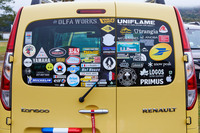 参加車両には思い思いのカスタマイズが施されている。個性あふれる「カングー」を見て回るだけでも楽しい。