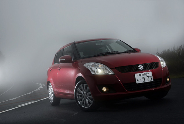 【スペック】全長×全幅×全高=3850×1695×1510mm/ホイールベース=2430mm/車重=990kg/駆動方式=FF/1.2リッター直列4気筒DOHC16バルブ(91ps/6000rpm、12.0kgm/4800rpm)/価格=147万5250円(テスト車=153万8250円/ディスチャージヘッドランプ=6万3000円)