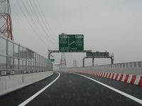 2018年1月28日に開通した新東名高速道路の海老名南JCT-厚木南IC区間。いよいよ東京方面の末端からも延伸が始まった。