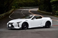 TOM'SレクサスLC500コンバーチブル(後編)の画像