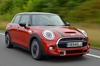 「MINI」に5ドアの5人乗りモデルが登場 【ニュース】 の画像1