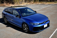 フォルクスワーゲン・パサートTDI 4MOTION Rライン