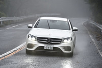 メルセデス・ベンツE350eアバンギャルド スポーツ