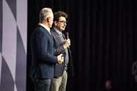 アウディF1チームのジョナサン・ウィートリー代表(写真左)と、アウディF1プロジェクトの責任者であるマッティア・ビノットCOO(同右)。