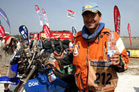 日本人ライダー最年長記録を持つ51歳の柏秀樹。過酷なラリーを乗り切った。