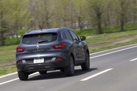 今回のテストでは高速道路を中心に600kmあまりを走行。満タン法の燃費は12.0km/リッターを記録した。