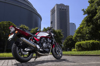 ホンダCB400スーパーフォア(6MT)【レビュー】の画像