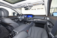 4WDの「S560 4MATICロング」は左ハンドル車のみの設定。