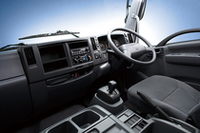 「いすゞフォワード」が13年ぶりにフルモデルチェンジの画像