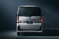 「ホンダN-BOXカスタム」に特別仕様車「ブラックスタイル」登場の画像